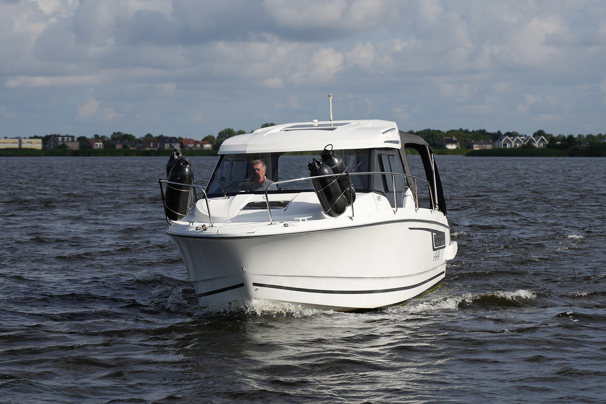 foto: 9 Merry Fisher   795 (Nordic)