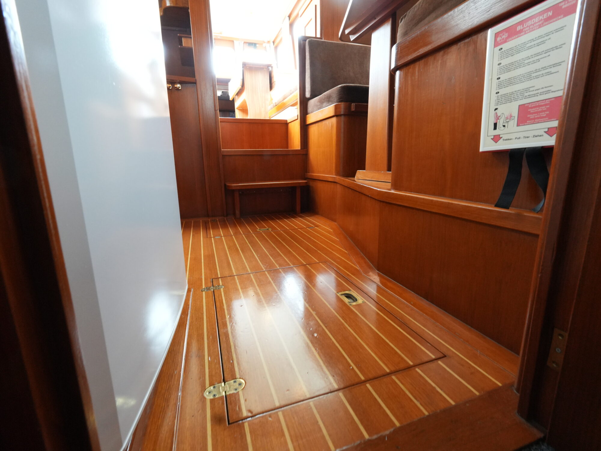 foto: 13 Macheta Macheta 1200 Classic