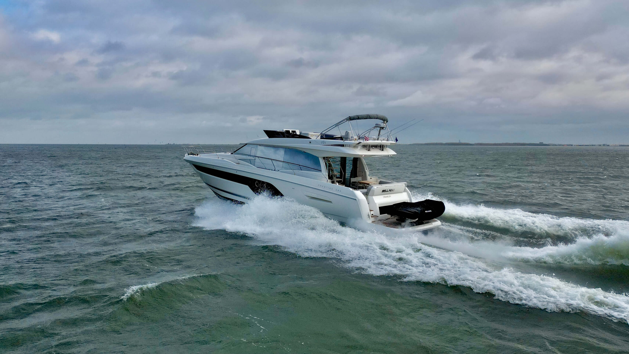 foto: 12 Prestige 590 Flybridge #49