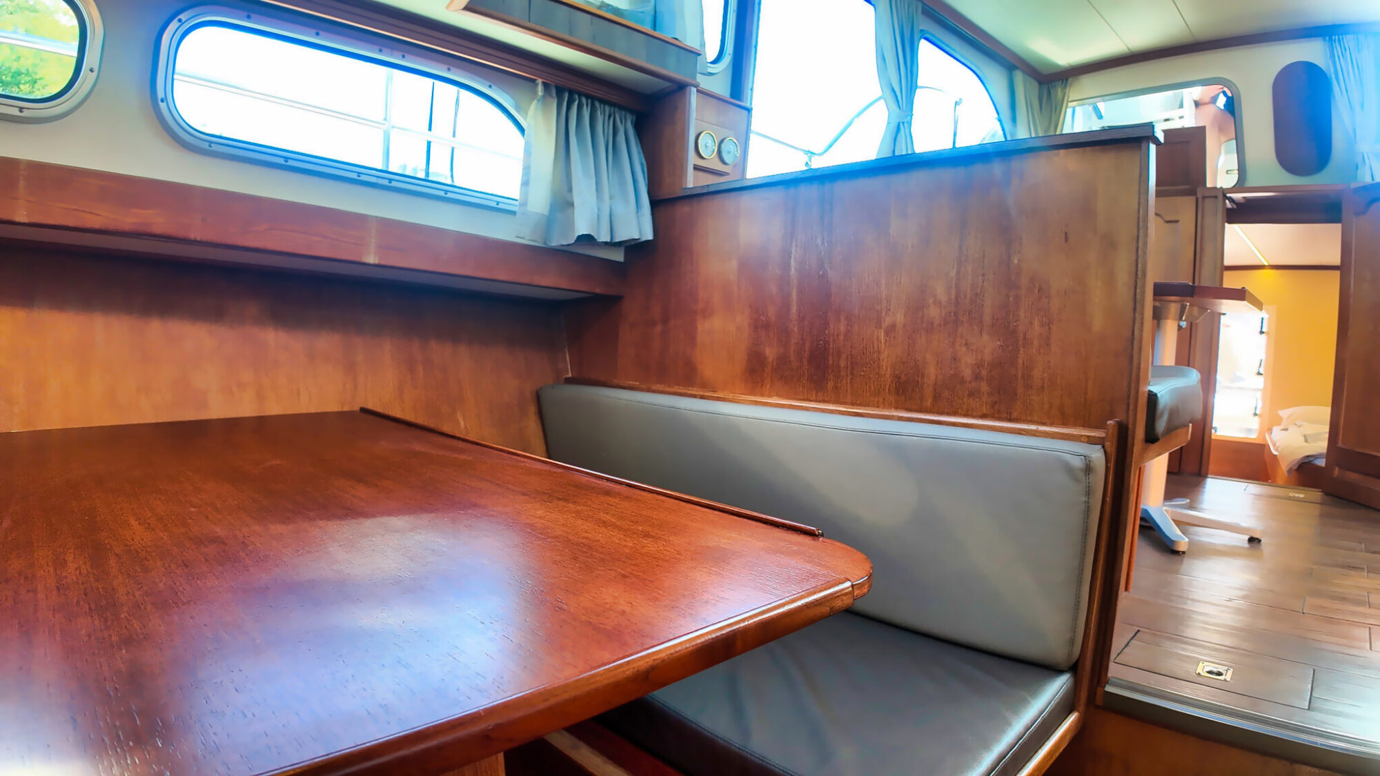 foto: 17 Pedro Pedro Skiron 35 AK Cabrio
