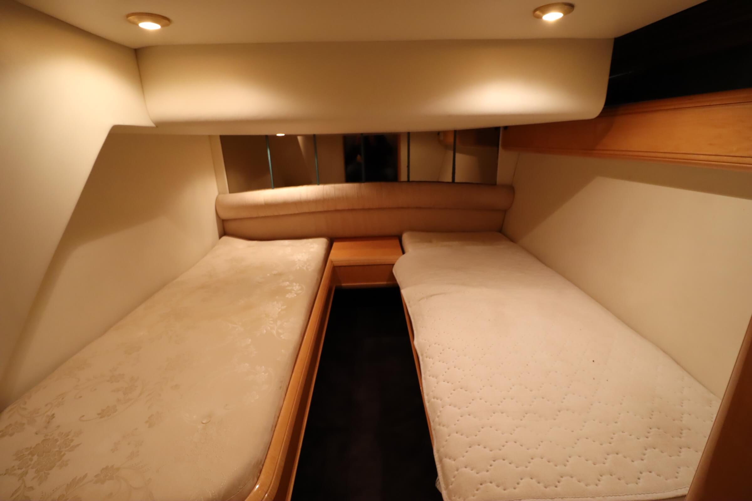 foto: 7 Fairline Squadron 50