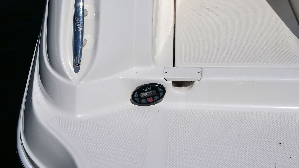 foto: 22 Sea Ray 340 Sundancer