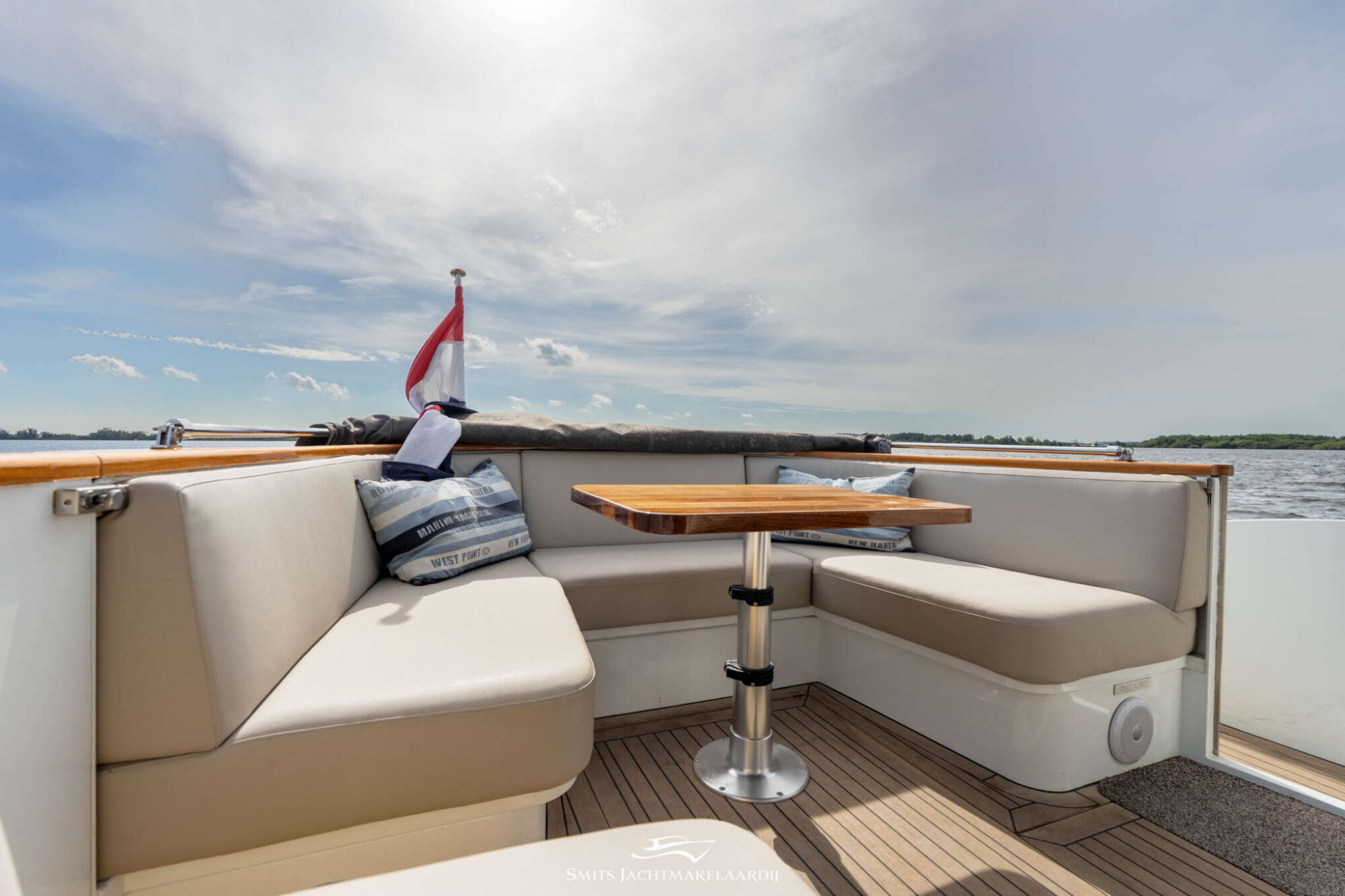 foto: 12 Crown yachts Crown Keyzer C107 Cabrio