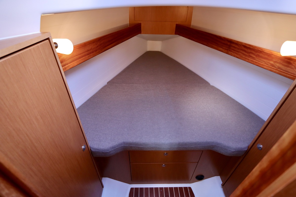 foto: 10 Bavaria  32 Cruiser