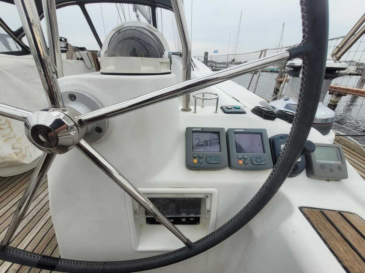foto: 10 Beneteau Oceanis 54