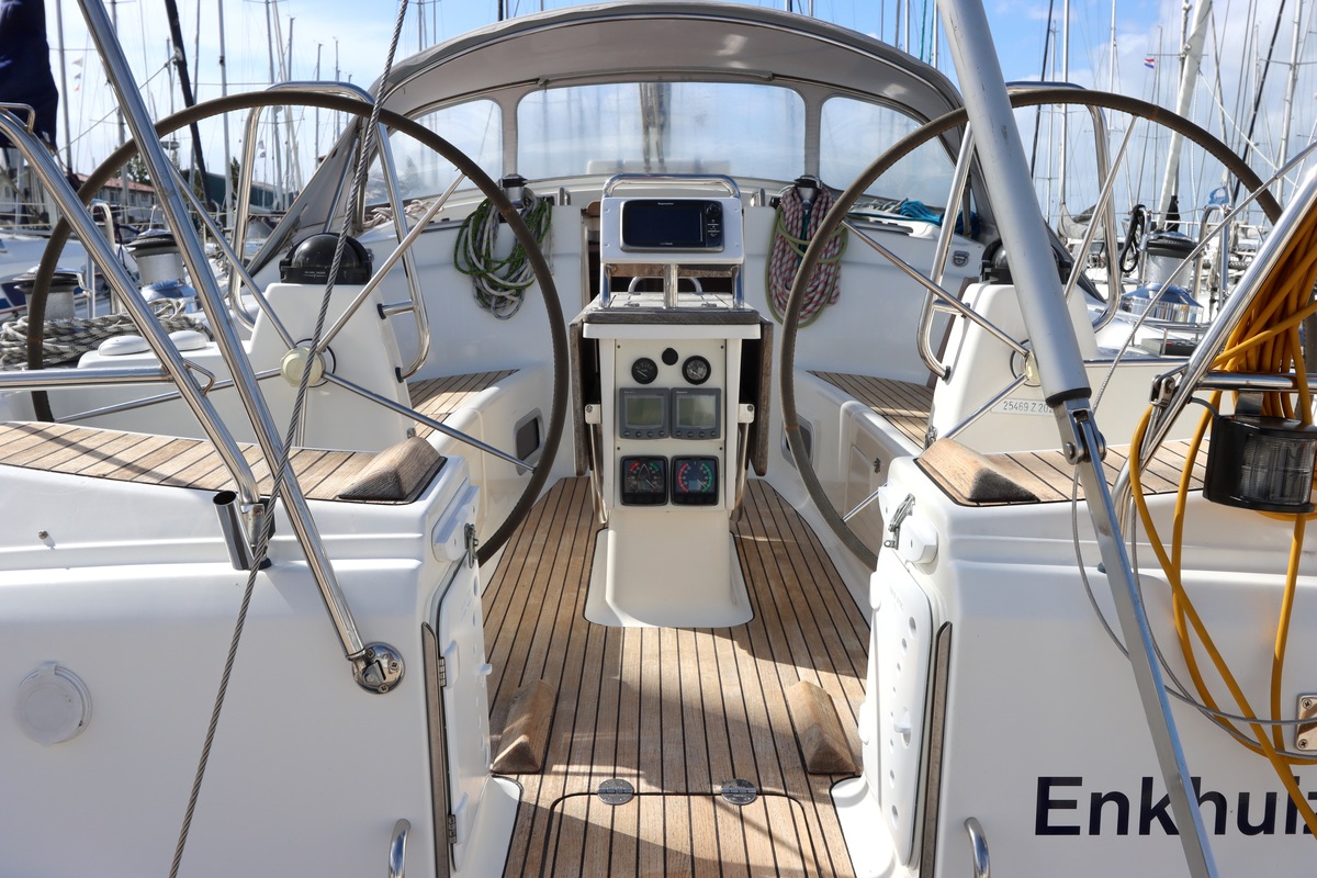 foto: 21 Bavaria 42-3 Cruiser