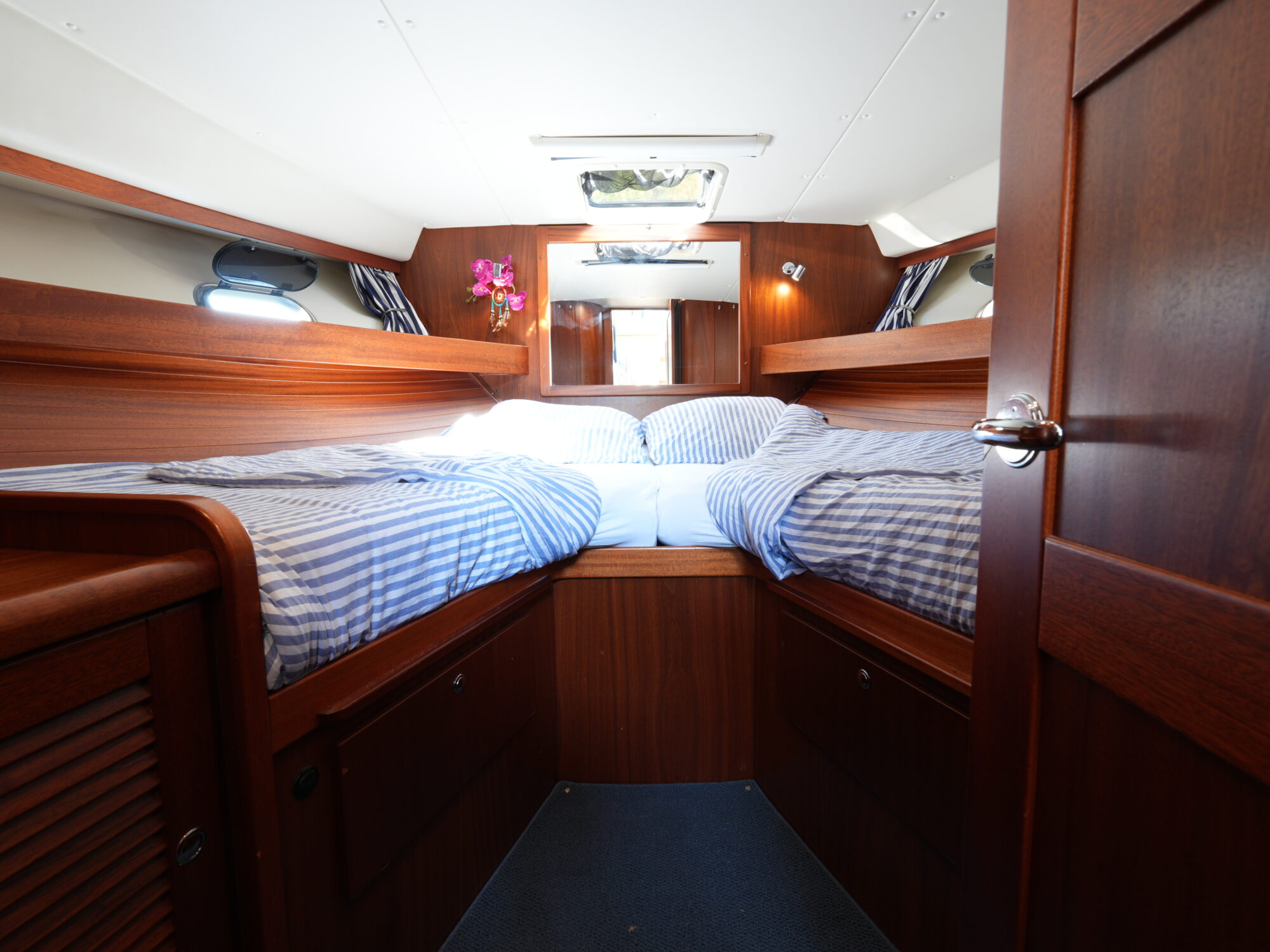 foto: 15 nimbus Nimbus 380 Commander