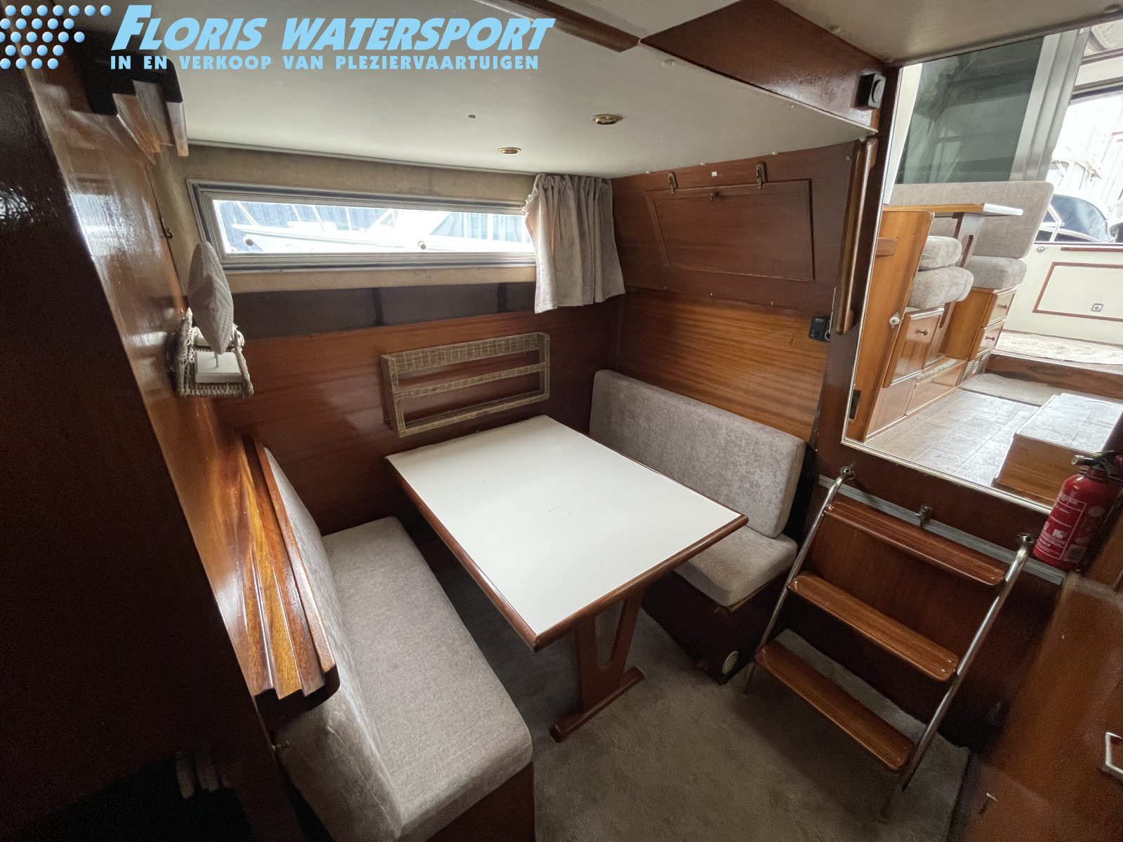 foto: 5 Jeanneau  America 38