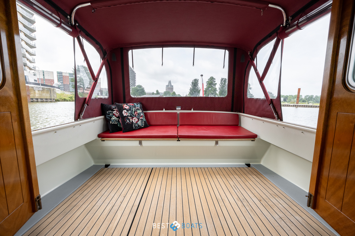 foto: 6 Linssen  Dutch Sturdy 260 OC