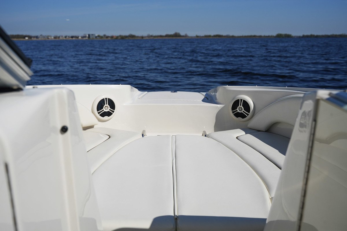 foto: 10 Sea Ray 220 Sundeck