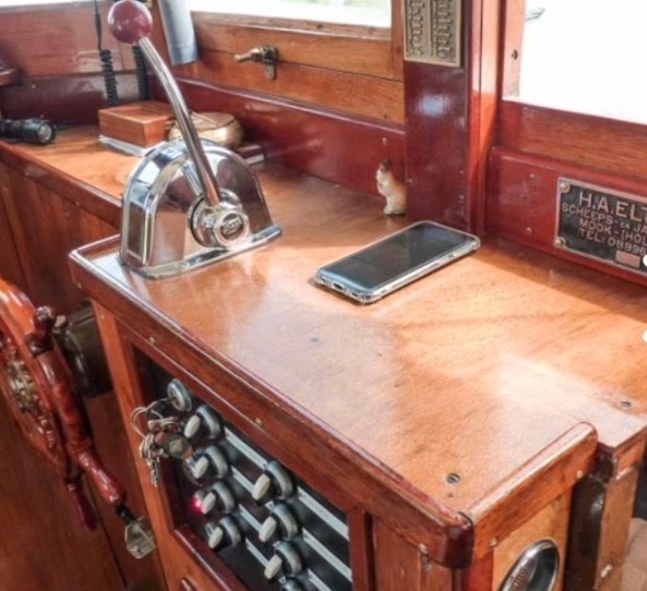 foto: 5 Sleepboot 7,20