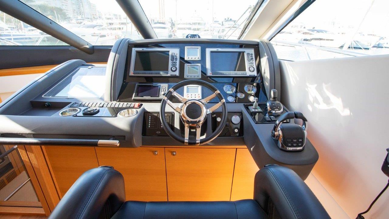 foto: 5 Sunseeker Manhattan 63