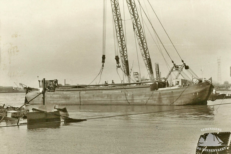 foto: 16 Motortjalk 21.40, met UBC