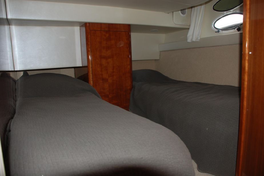 foto: 6 Azimut 40 Fly