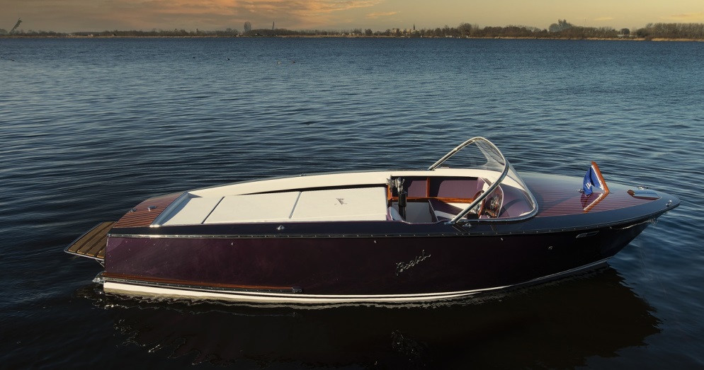 foto: 6 Boesch 530   530 Sundeck Special