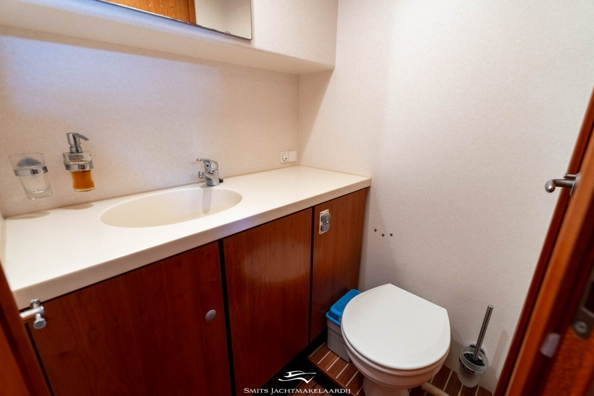 foto: 10 Linssen Linssen Grand Sturdy 43.9 AC