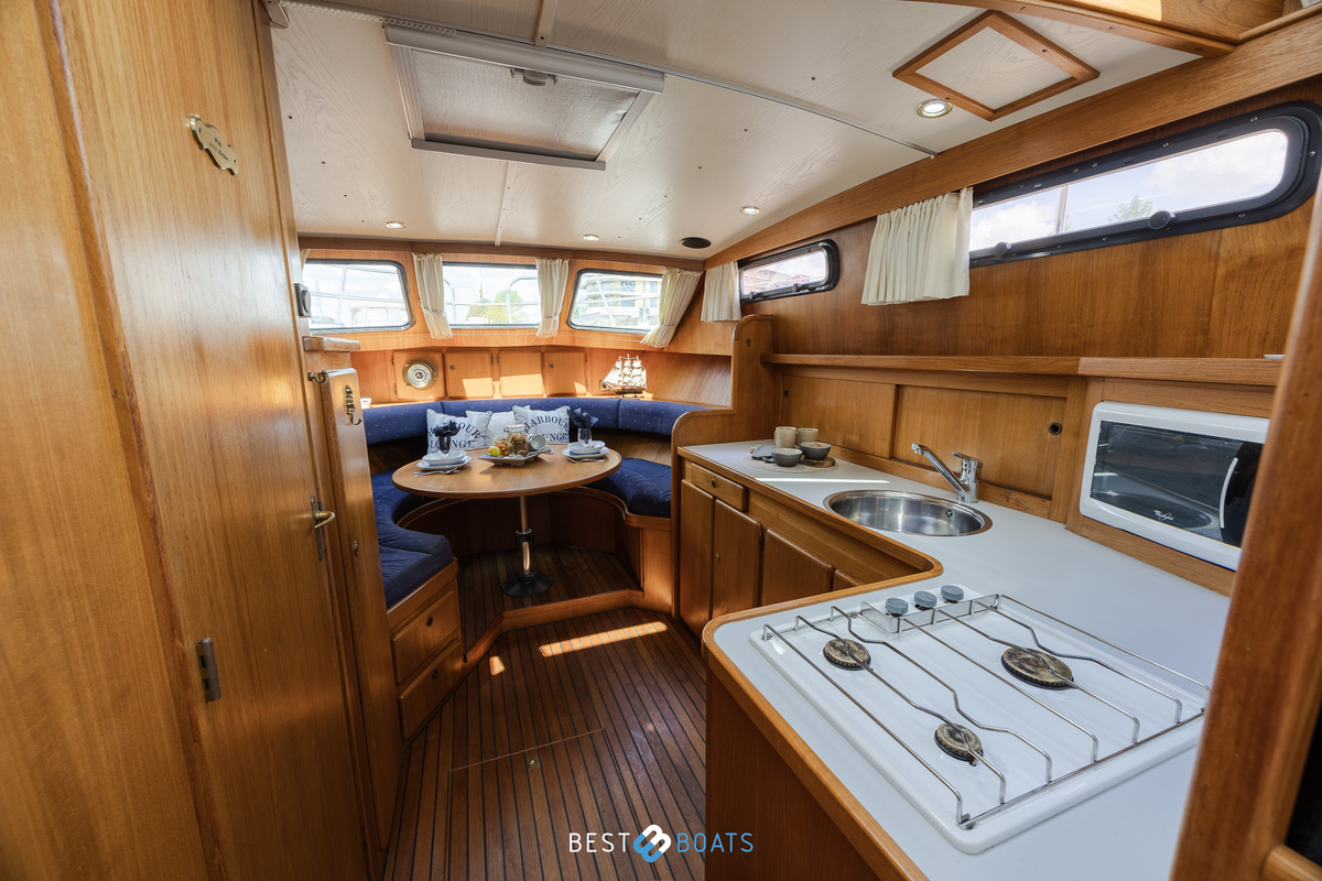 foto: 11 Linssen 37 SE