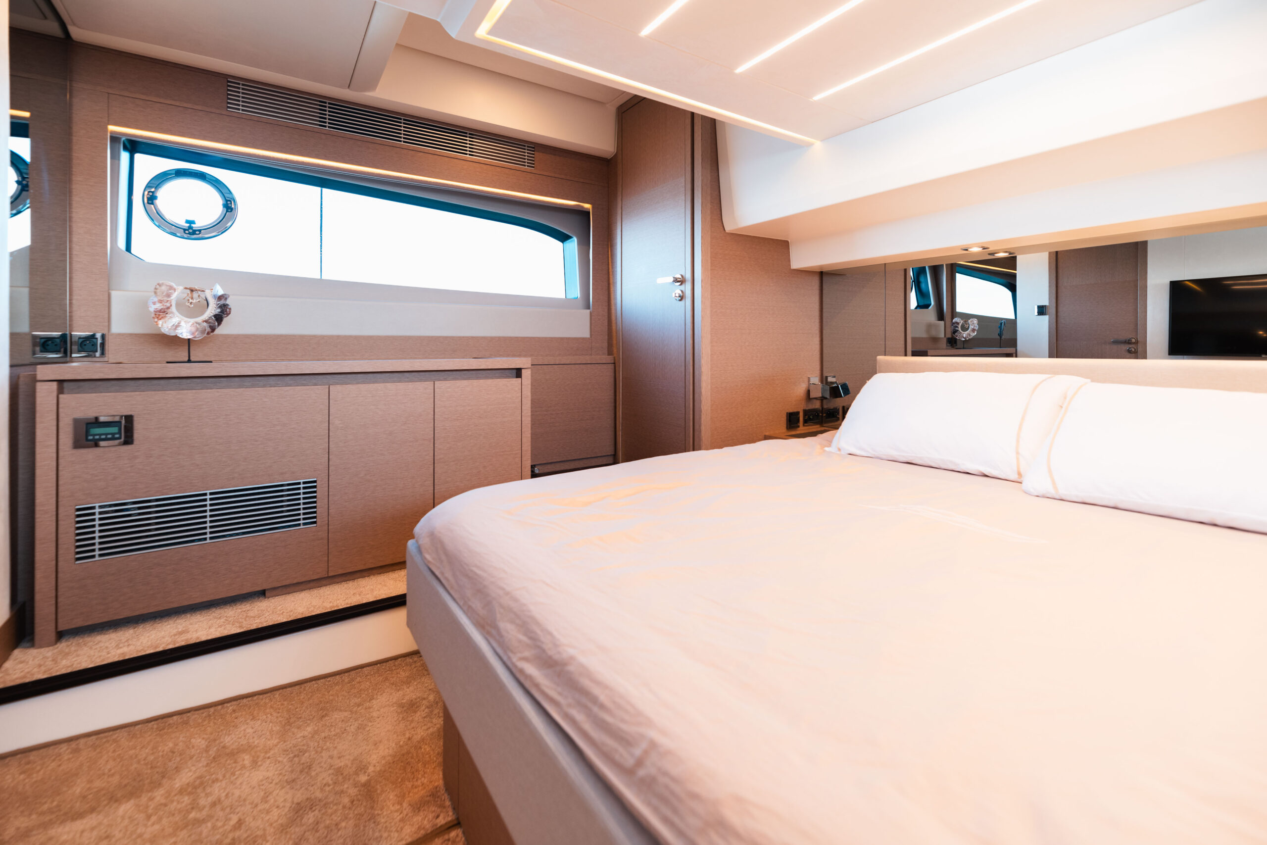 foto: 10 Prestige 520 flybridge #78