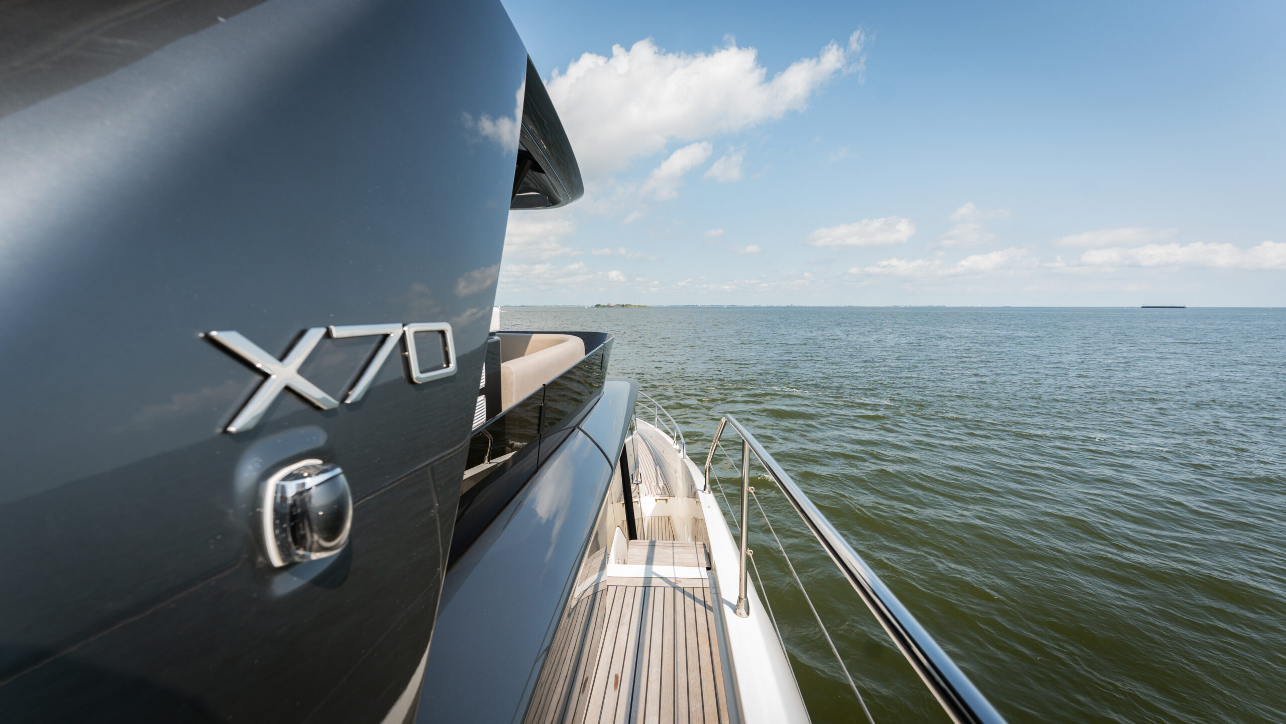 foto: 35 Prestige X70