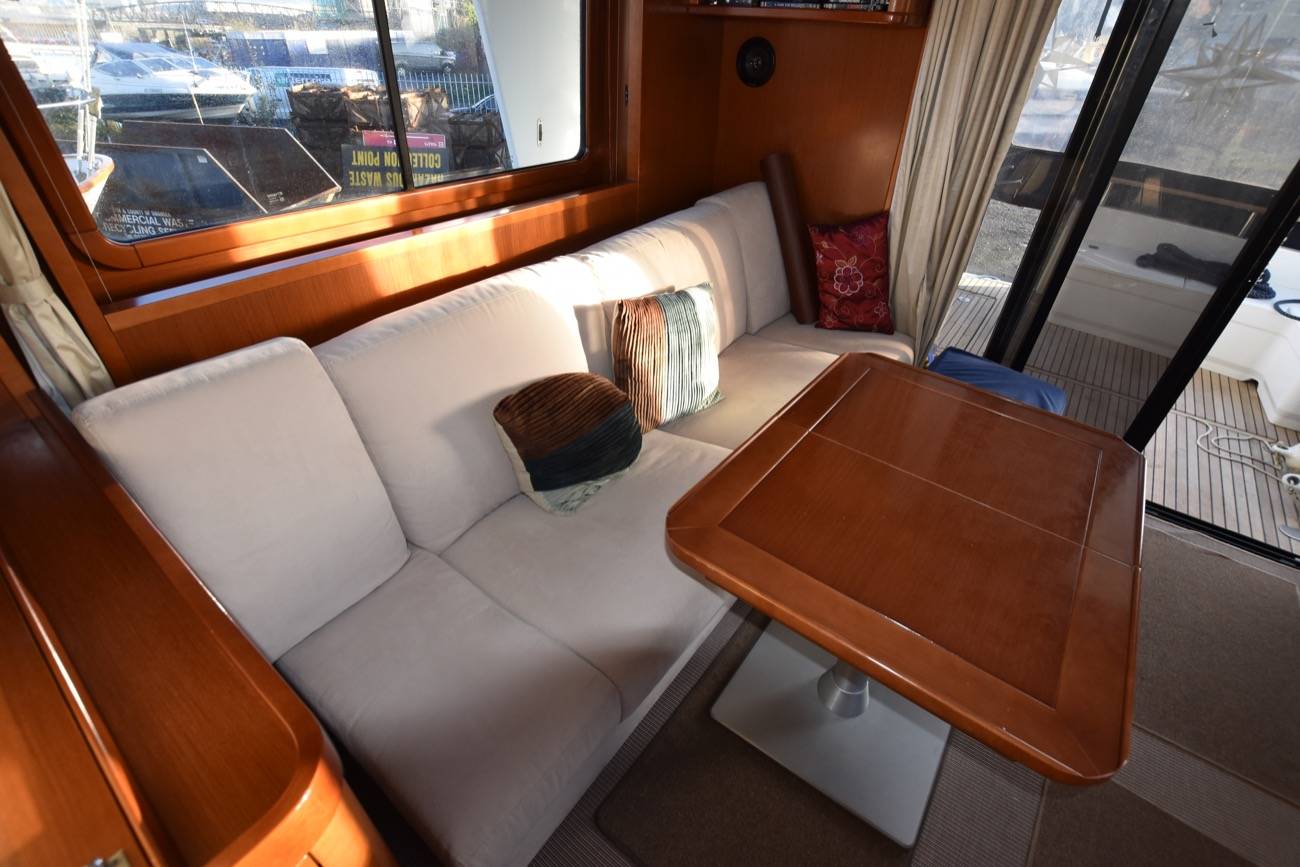 foto: 10 Beneteau Swift Trawler 44