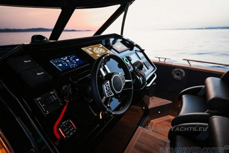 foto: 12 Focus Yachts forza 37