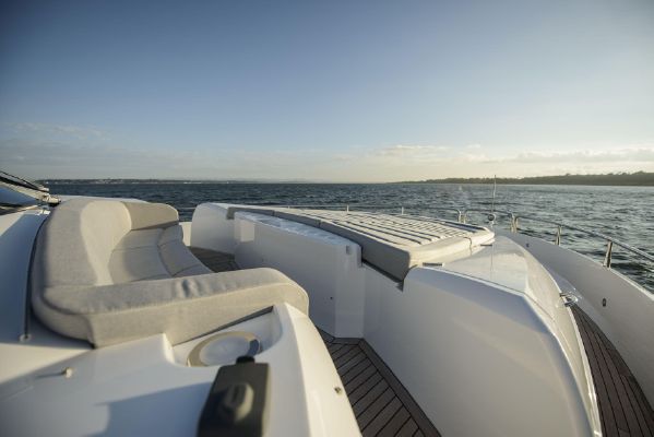 foto: 11 Sunseeker 75 Yacht