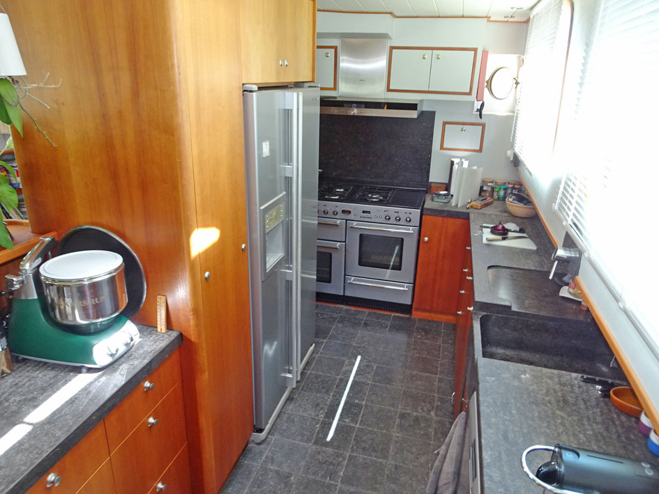 foto: 20 Luxe Motor 24.00, UBC Rijn