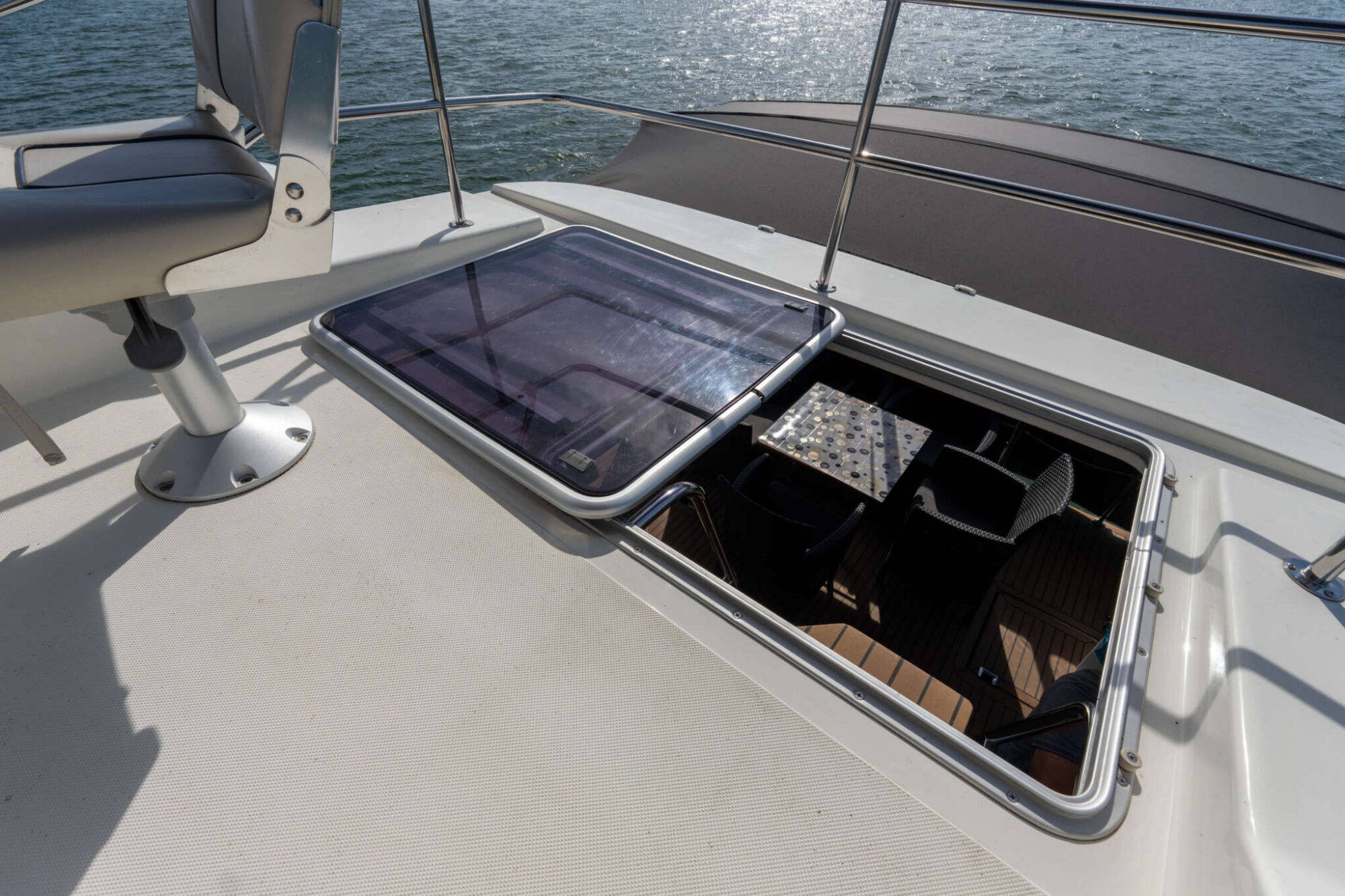 foto: 10 Cobra Yachts Cobra Yachts Futura 40 Grand Horizon