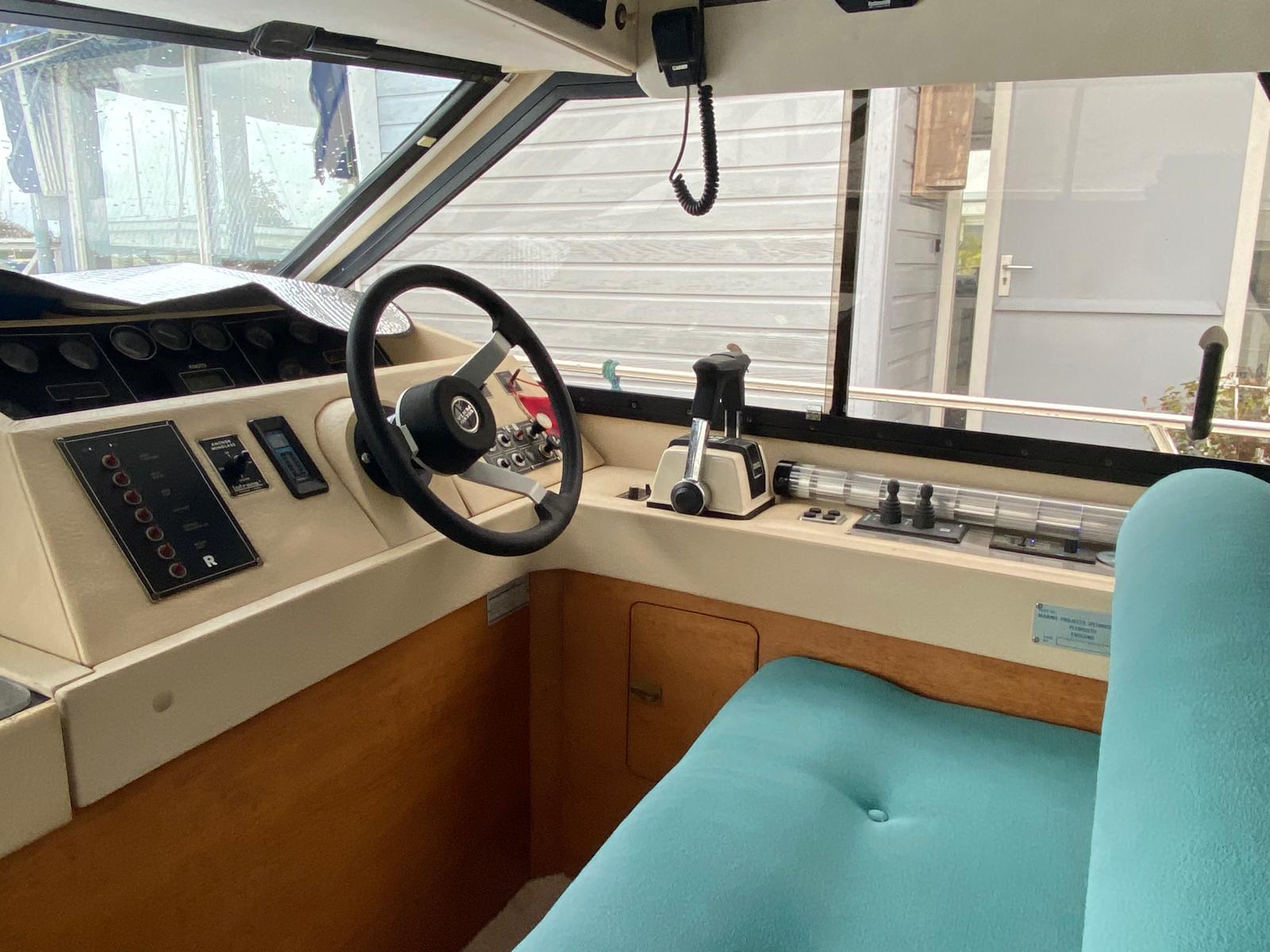 foto: 9 Princess 385 Fly