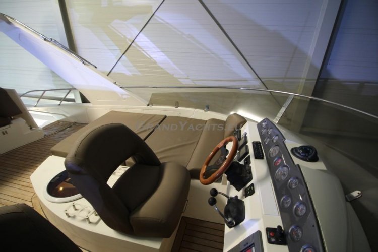 foto: 24 Sealine T50