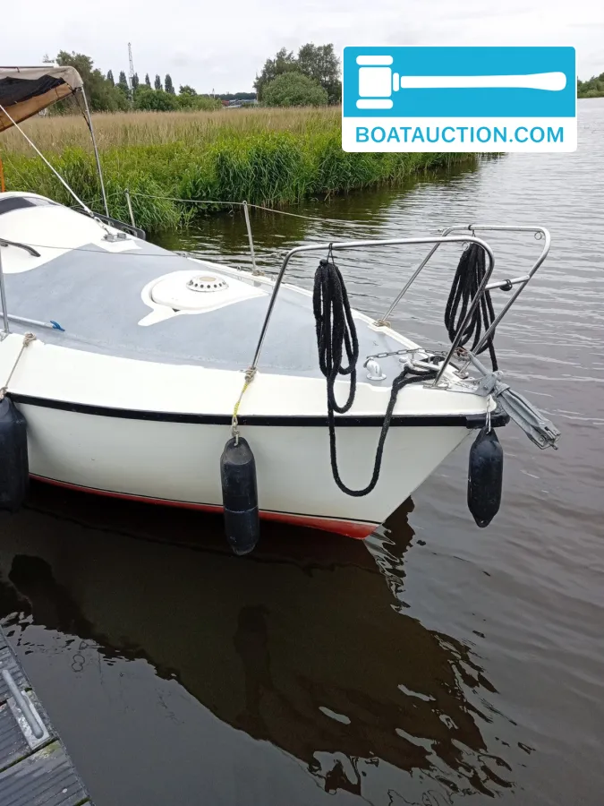 foto: 6 Marine Cox 750