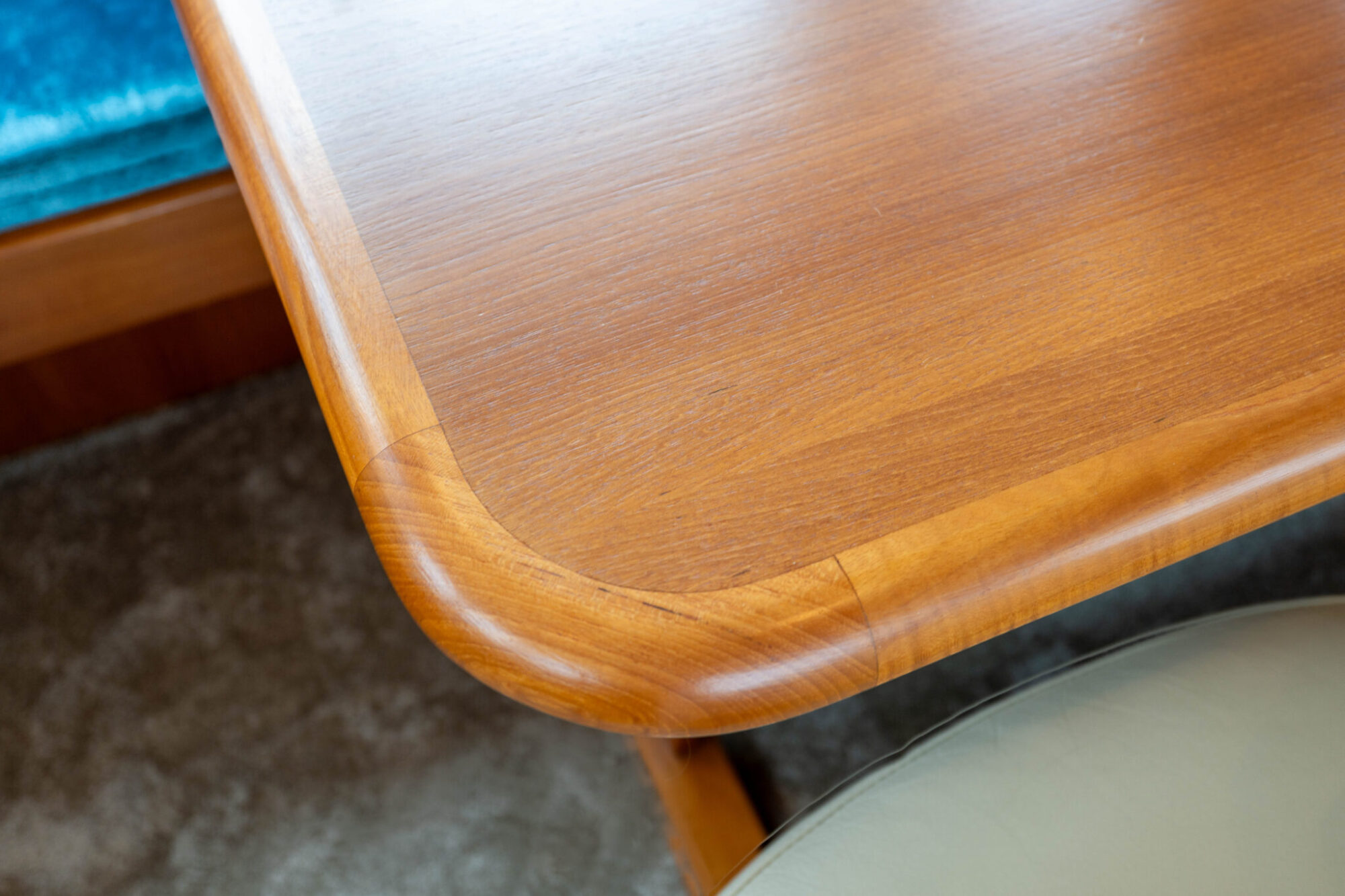 foto: 8 Pieter Beeldsnijder Pieter Beeldsnijder Spiegelkotter 15.00 VS