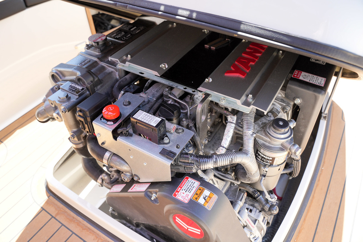 foto: 16 Interboat Intender 820