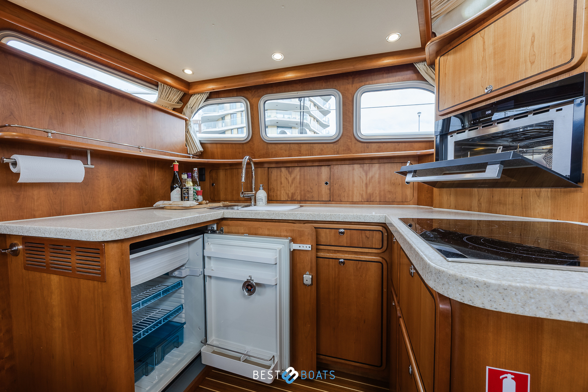 foto: 15 Linssen Grand Sturdy 470 AC Mark II Twin