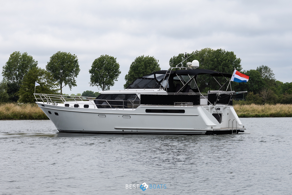 foto: 8 Valkkruiser Content 1300