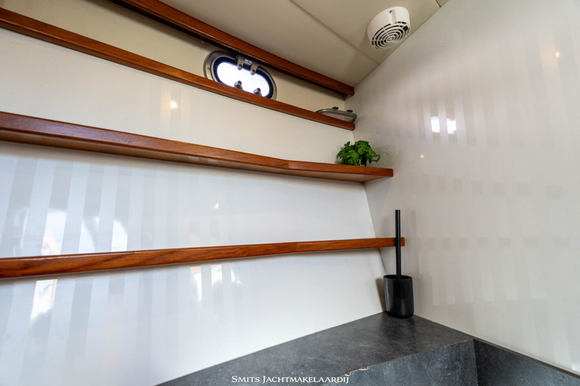 foto: 15 Barkas Barkas 11.00 OK