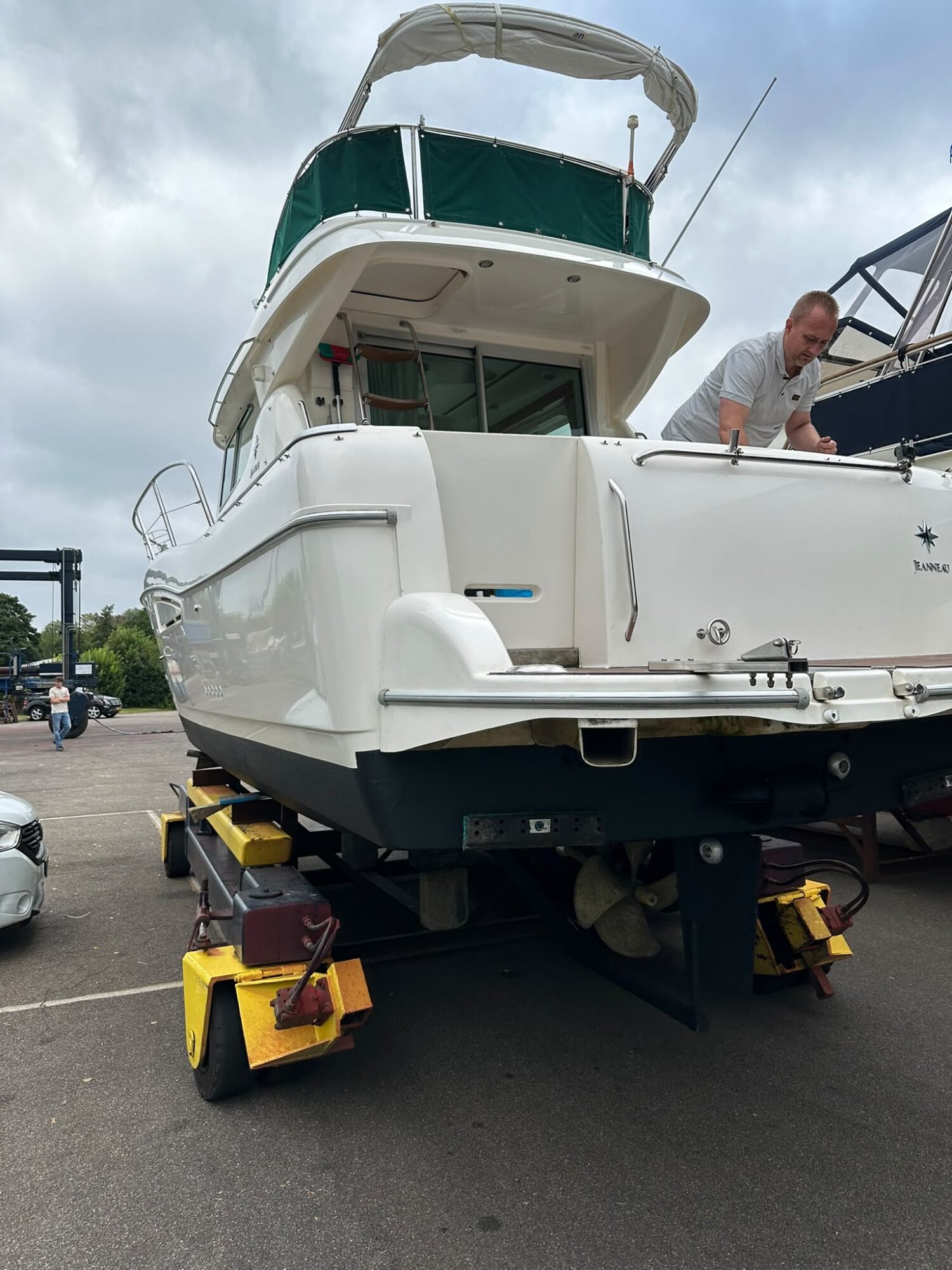 foto: 12 Jeanneau Jeanneau Merry Fisher 9.25 Flybridge
