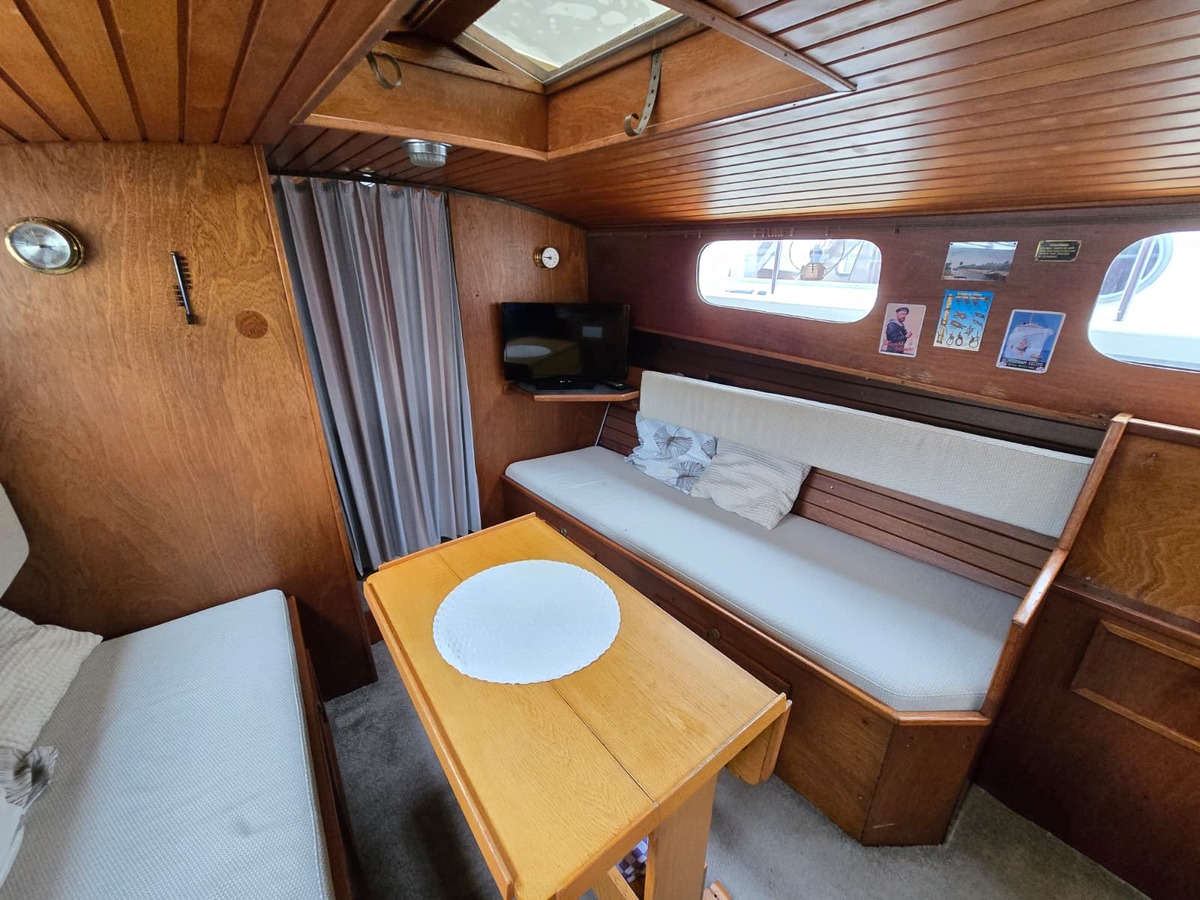 foto: 5 Motorjacht Lovely  985 OK