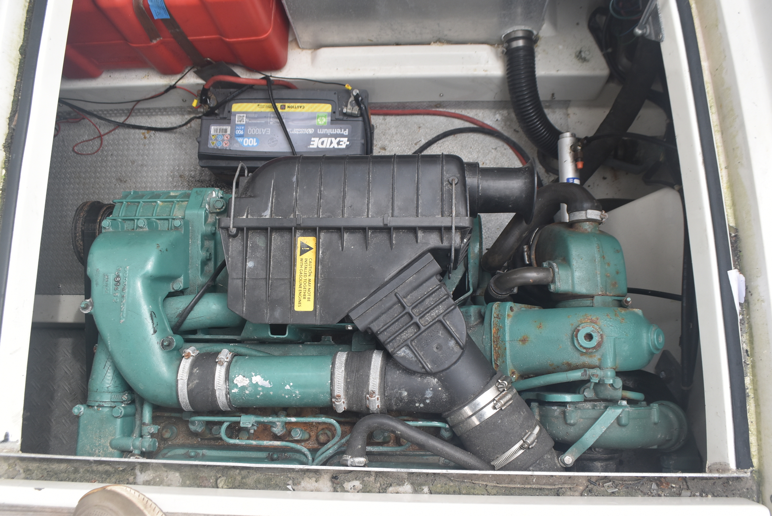 foto: 8 Aquador 25C
