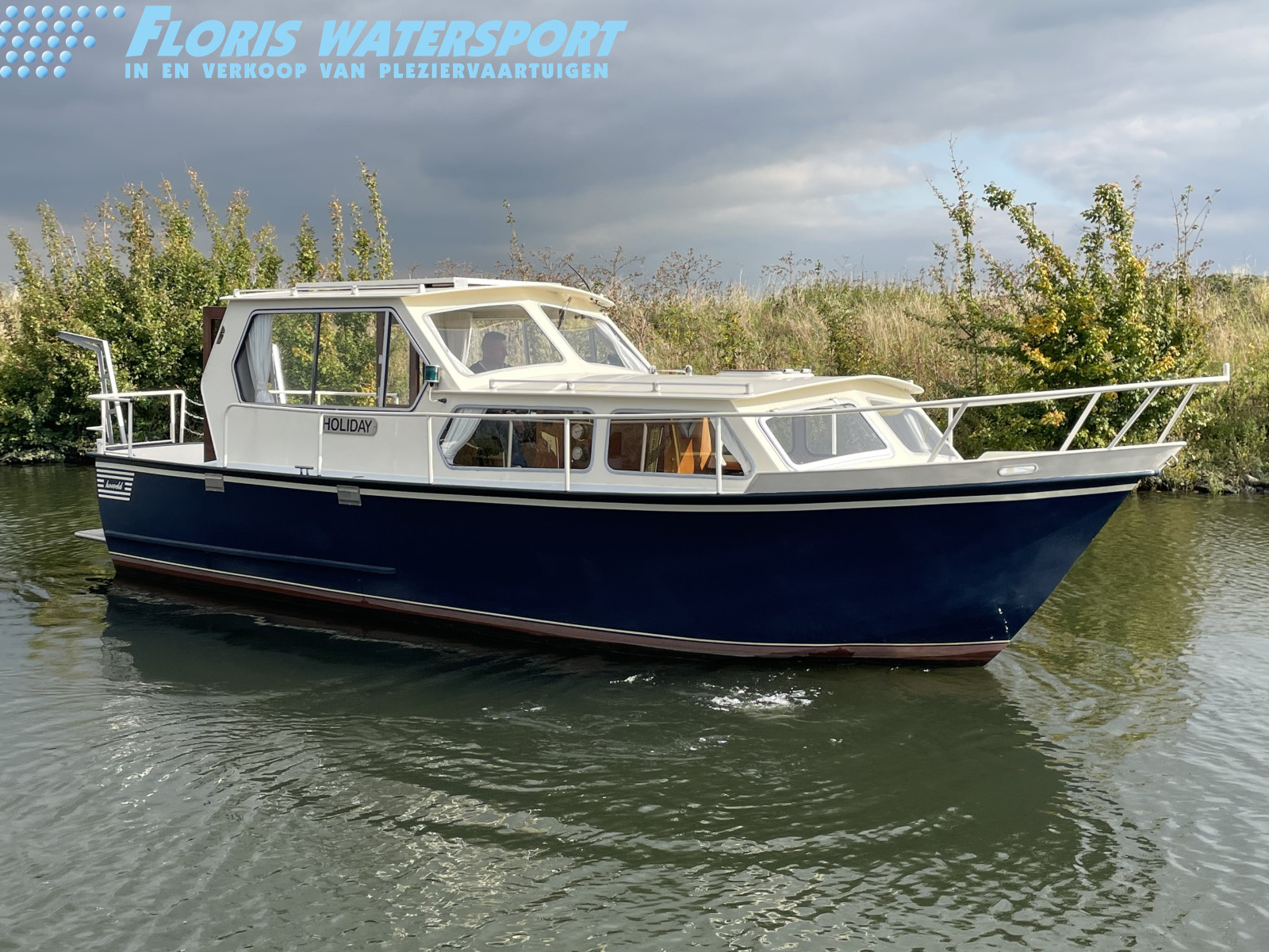 foto: 6 Hooveld 850 Open Cabin
