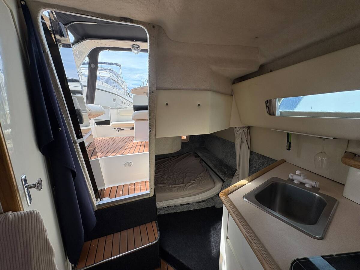 foto: 8 Bayliner 2855 CIERA