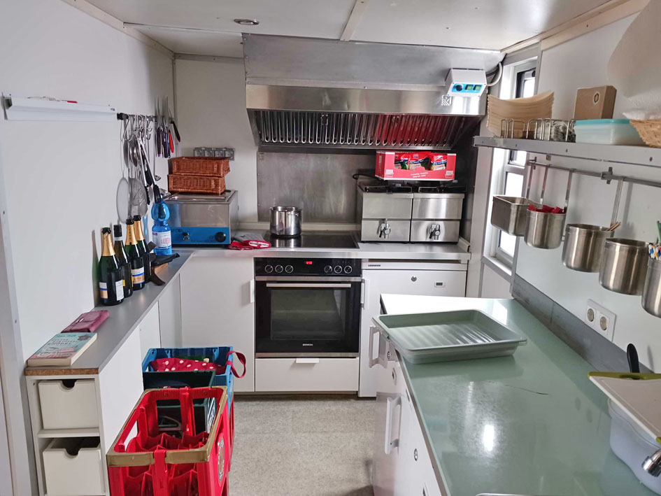 foto: 10 Dagpassagiersschip 221 pers, Rijn gecertificeerd