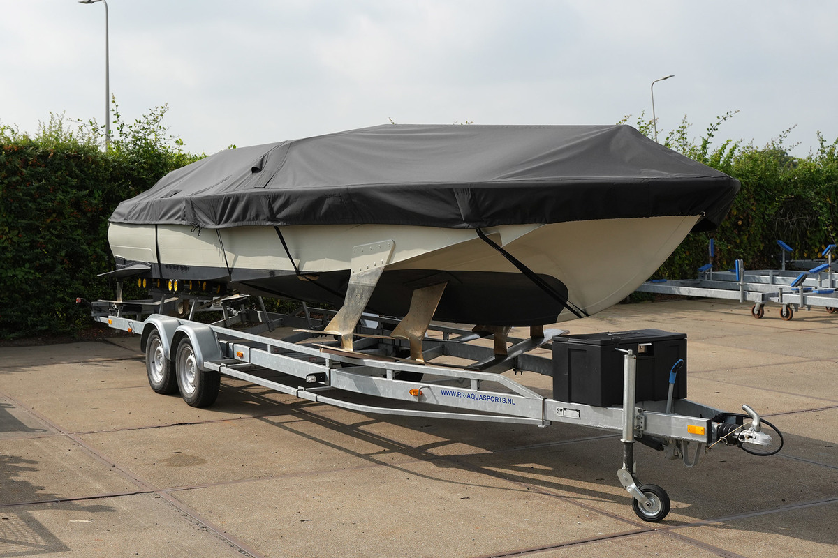 foto: 14 Volga Draagvleugelboot