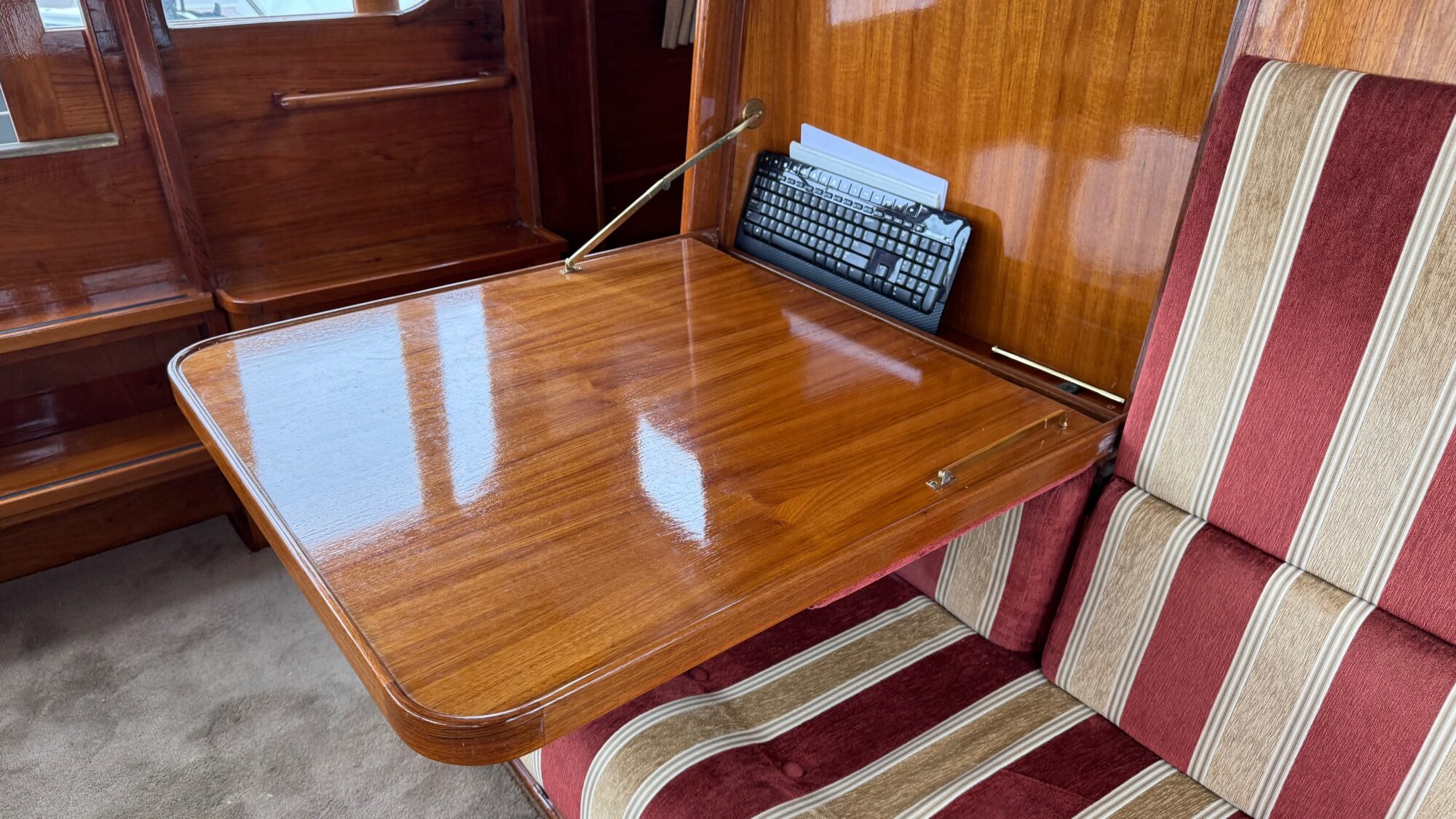 foto: 17 Silver Silver Rondspantkotter 19.44 VS