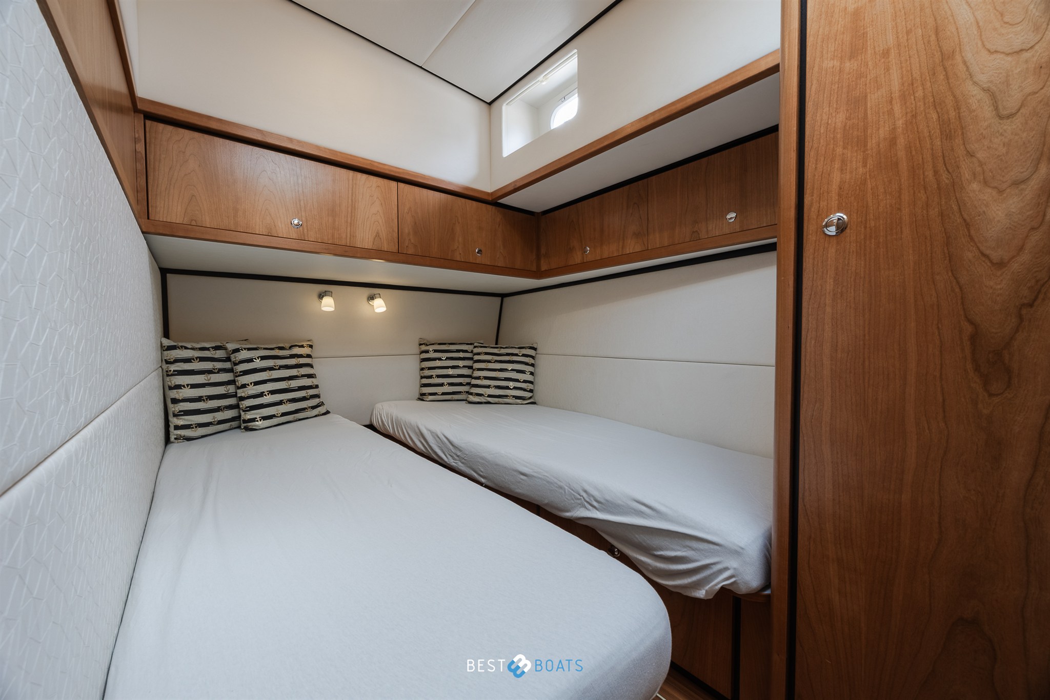foto: 24 Linssen Grand Sturdy 500 AC Variotop