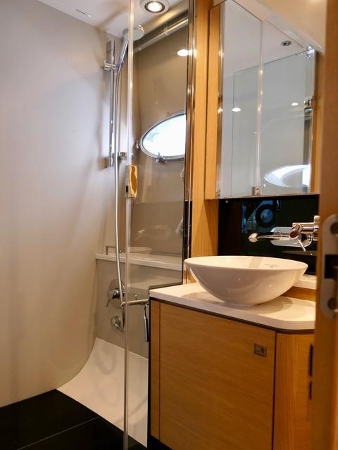 foto: 16 Princess V48