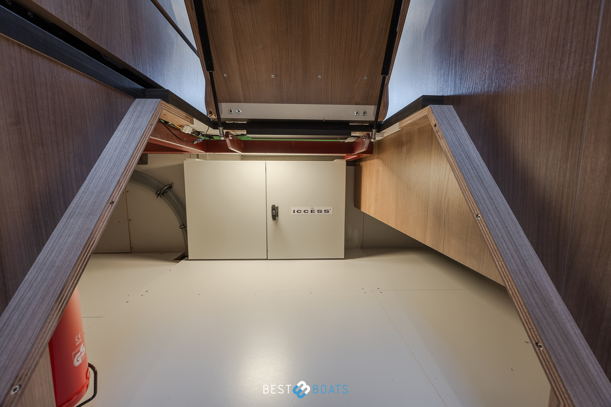 foto: 13 Linssen  40SL Sedan - 75 Years Anniversary Edition  