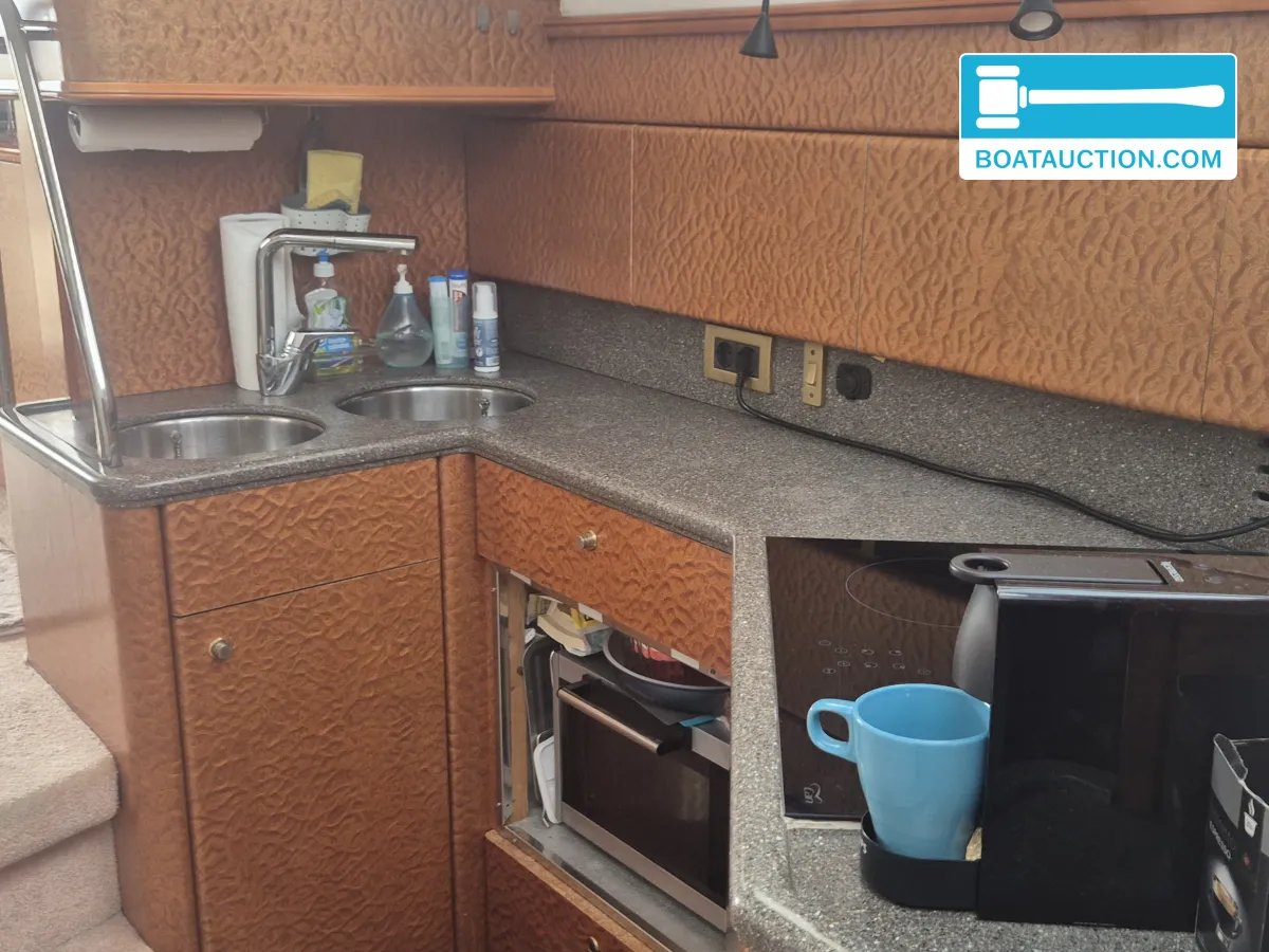 foto: 6 Princess 380 Fly