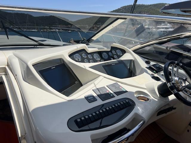 foto: 6 Sunseeker Predator 58