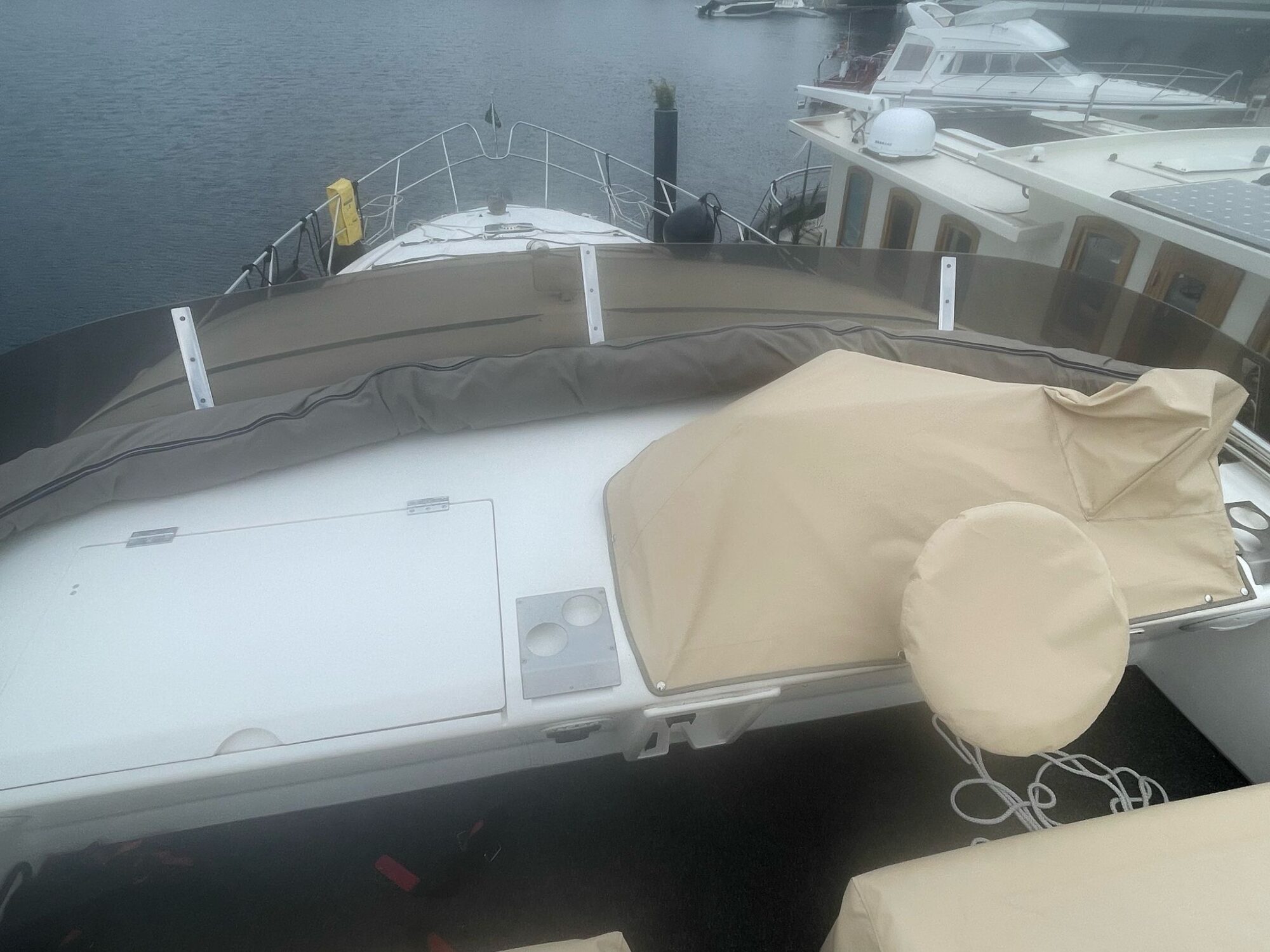 foto: 10 Princess Princess 48 Flybridge